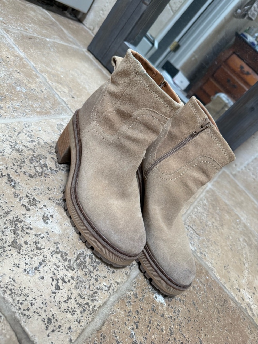 Women’s Zodiac Suede Chunky Heel Ankle Boots in Taupe